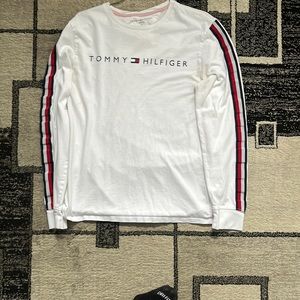 Tommy Hilfiger long sleeve shirt